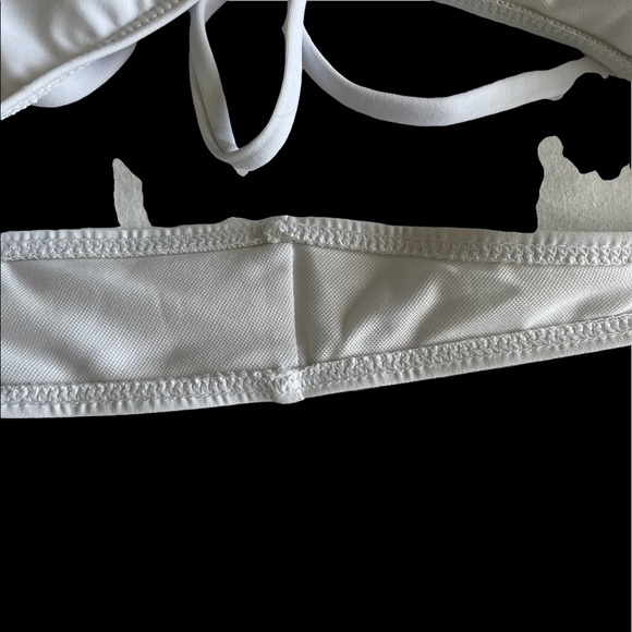 Women’s white 1 piece bathing suit - Picture 4 of 6
